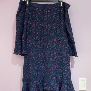 Aqua brand off the should dress in perfect condition and shape barely worn